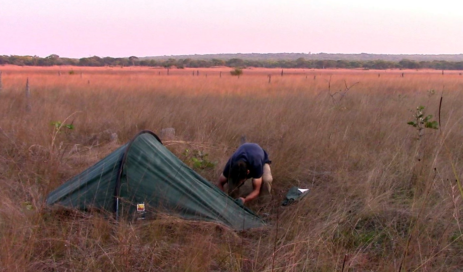 11a. Putting up the tent.JPG